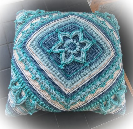 c723ee32-ab73-4d73-b792-2eea0ca8a745